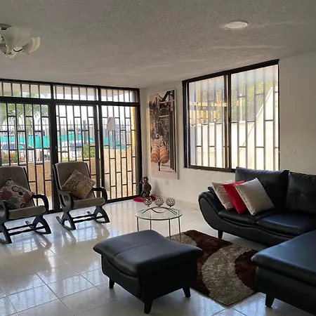 Appartamento Apartamento Colonial En Castillo Grande